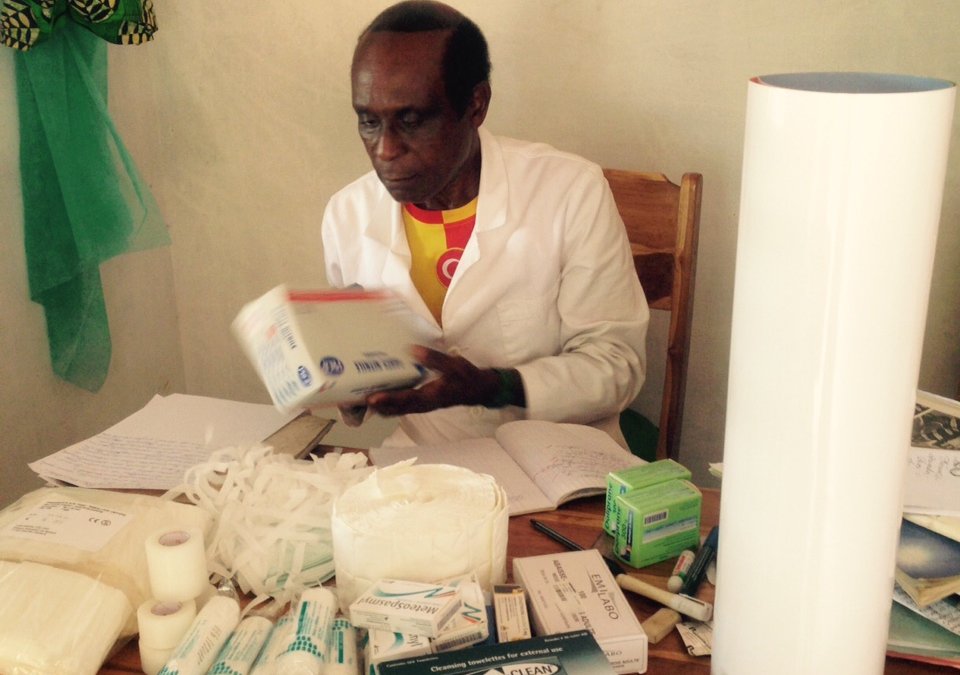 Médicaments pour l’infirmerie NouKou