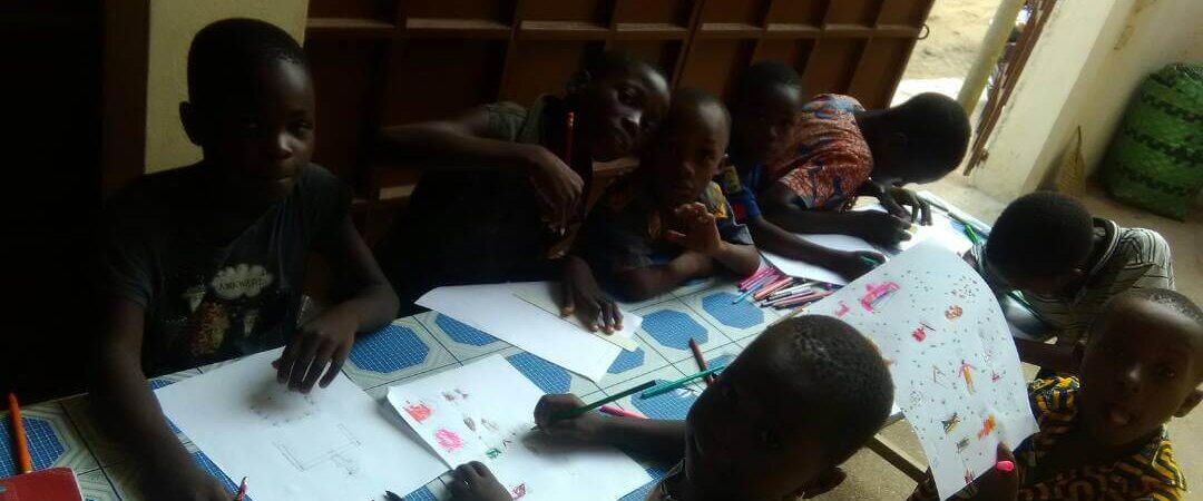 29060578_206950750064252_4869541758022691083_o