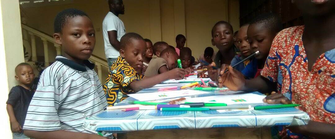 29063782_206950440064283_5918453534789611468_o