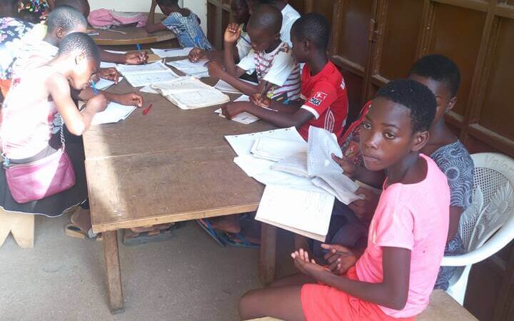 31784709_225316431561017_2923848507724922880_n